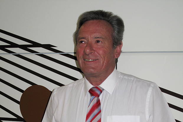 Rudolf Neuhaus Rudolf Neuhaus